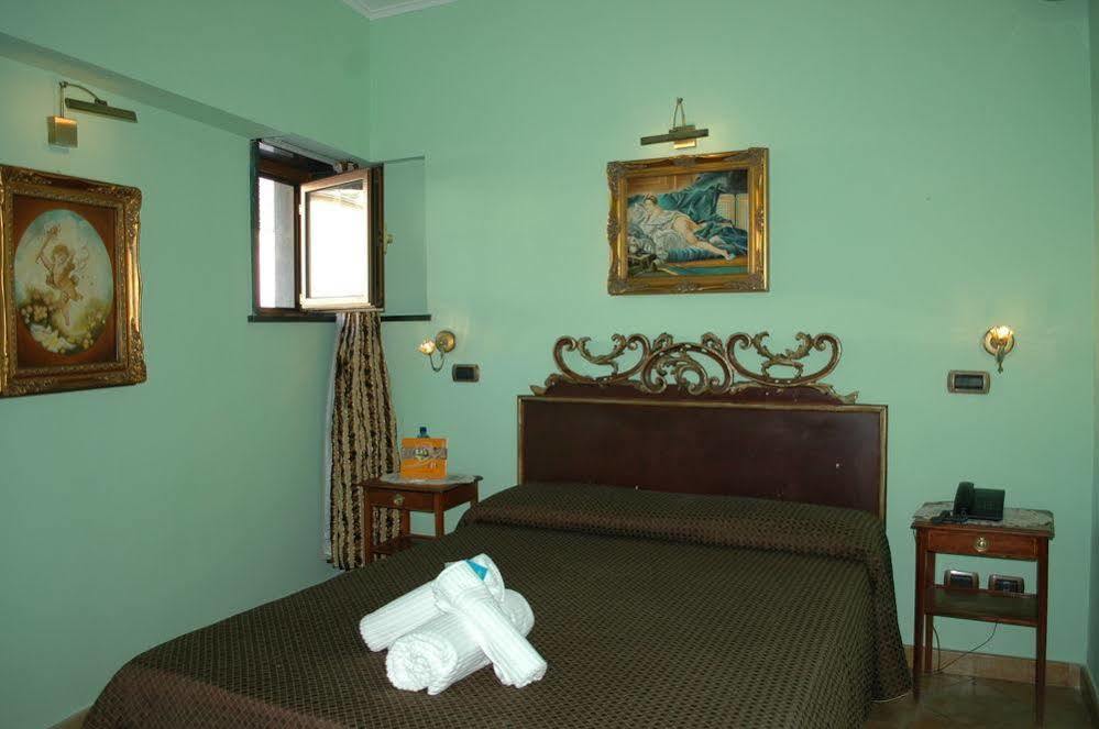 Hotel Vibel Rzym Zewnętrze zdjęcie