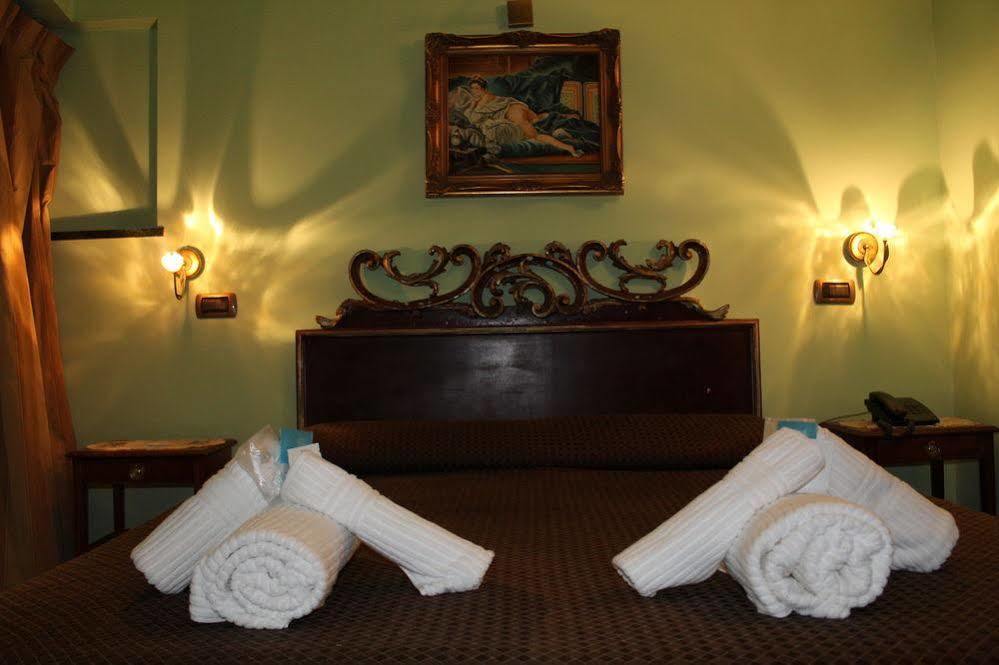 Hotel Vibel Rzym Zewnętrze zdjęcie