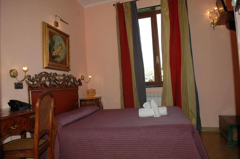 Hotel Vibel Rzym Zewnętrze zdjęcie