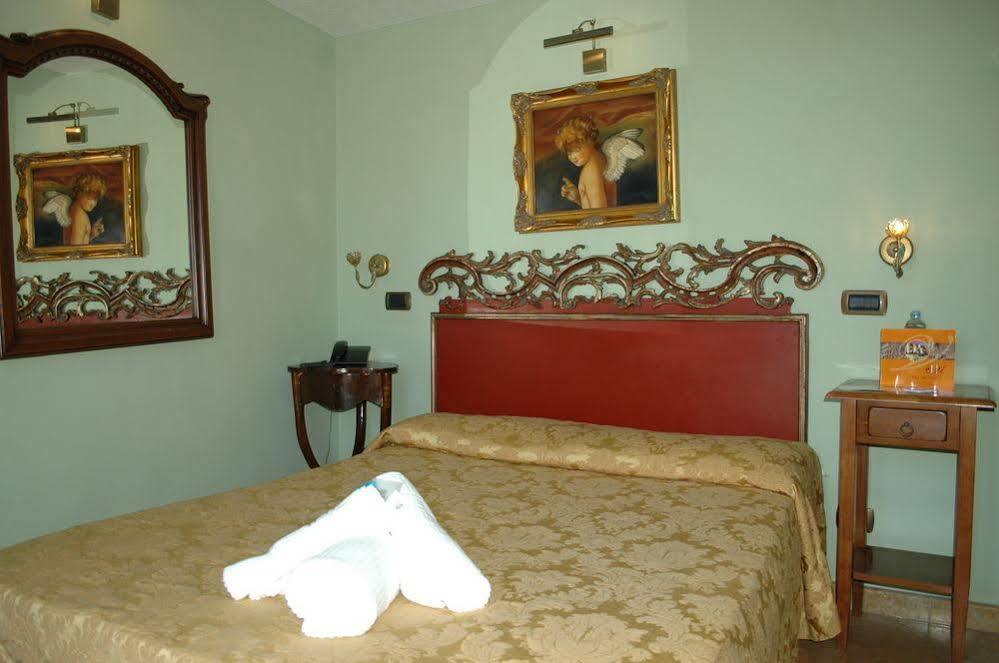 Hotel Vibel Rzym Zewnętrze zdjęcie