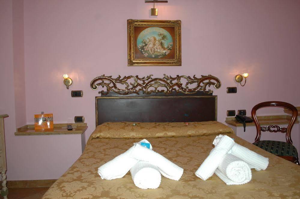 Hotel Vibel Rzym Zewnętrze zdjęcie