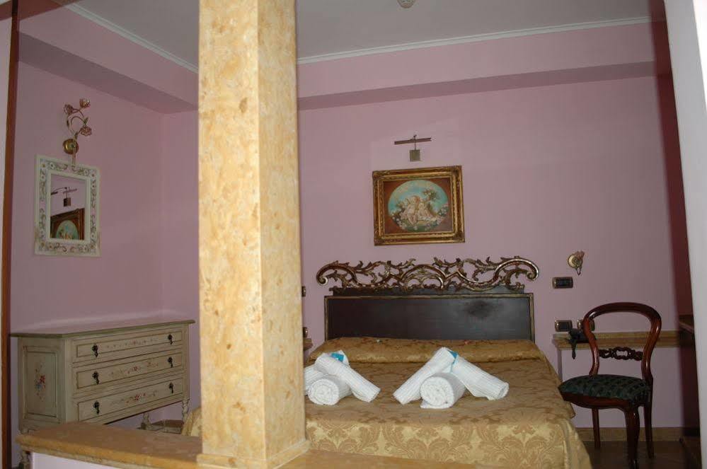 Hotel Vibel Rzym Zewnętrze zdjęcie