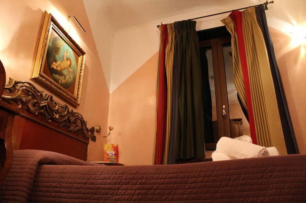 Hotel Vibel Rzym Zewnętrze zdjęcie